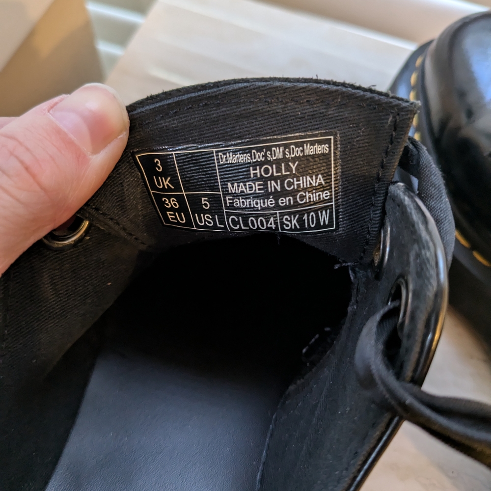 Dr. Martens Black Leather Holly Oxfords - Size 5 - Picture 8 of 8